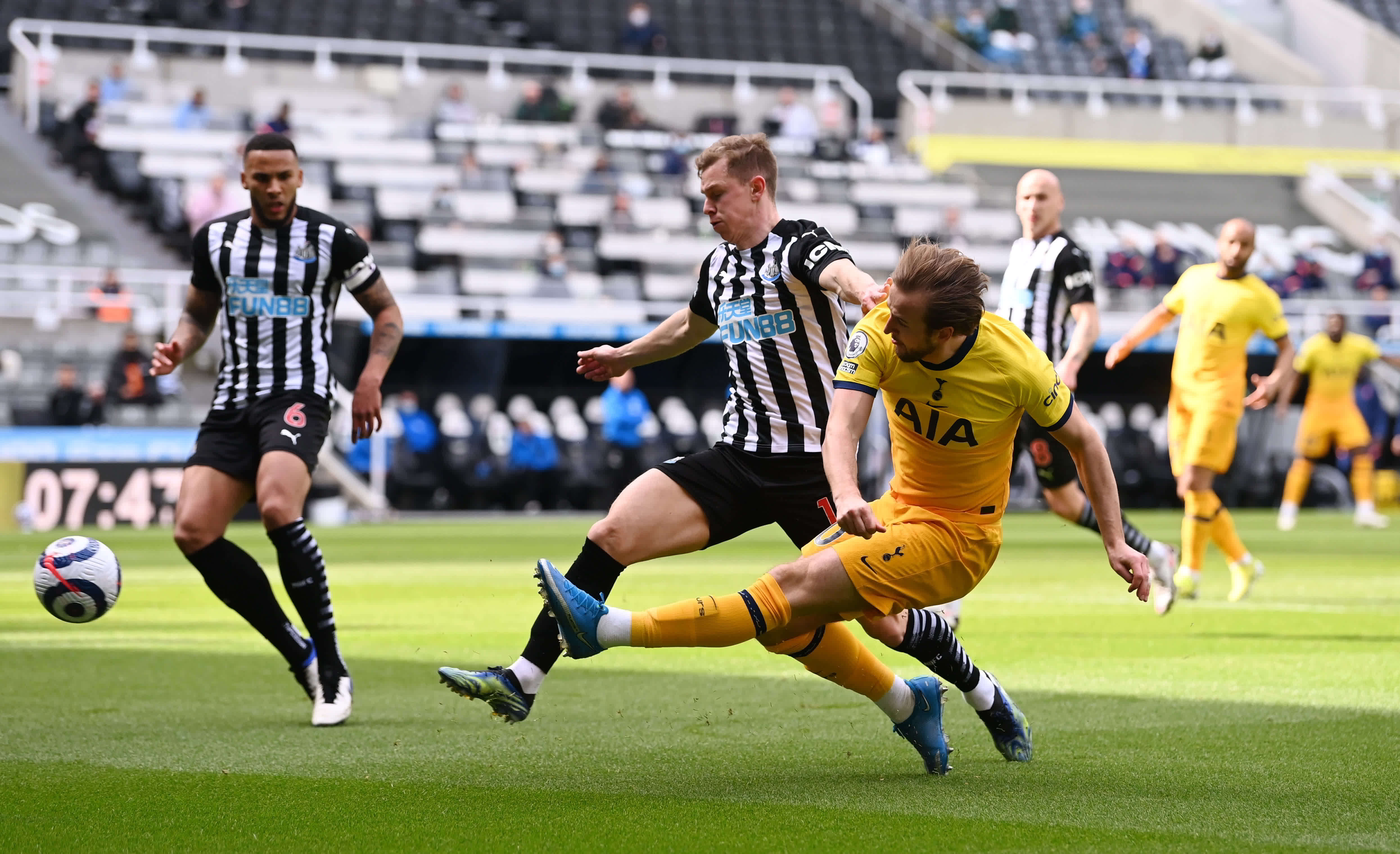 阿什拉夫与 阿什拉夫与