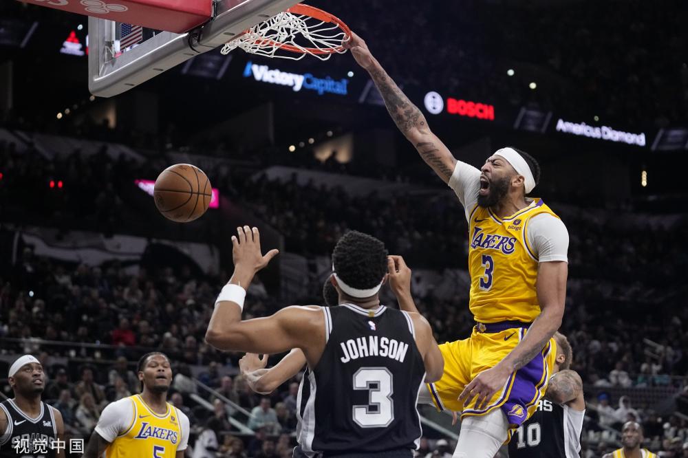 不小的兴奋 不小的兴奋